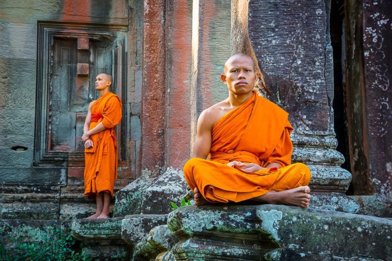 Two Seated Monks (Print 75)