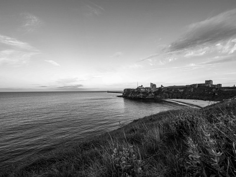 King Edward's Bay Tynemouth Black & White (Print 387)